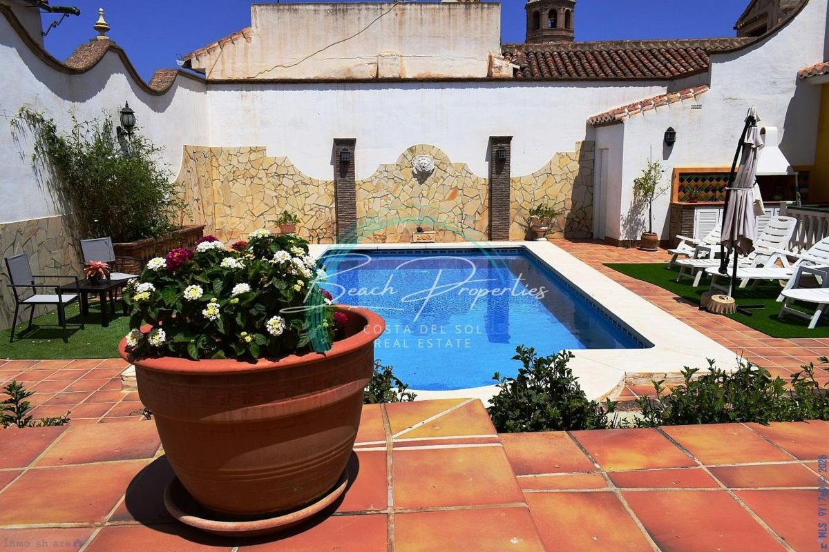 Sprzedaż niezależnego domku jednorodzinnego w Casa o chalet en Camino Algarrobo - Las Arenas, Vélez-Malaga, Vélez-Málaga photo 2