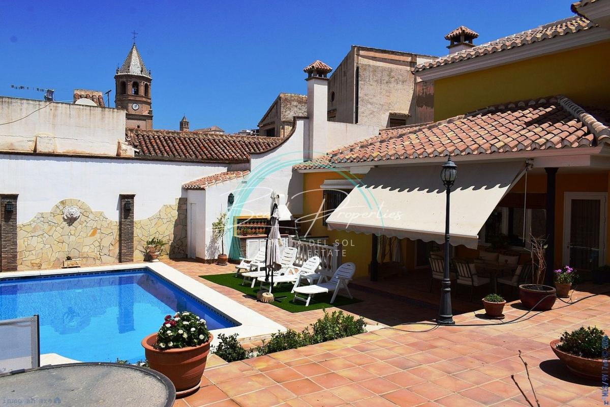 Sprzedaż niezależnego domku jednorodzinnego w Casa o chalet en Camino Algarrobo - Las Arenas, Vélez-Malaga, Vélez-Málaga photo 3