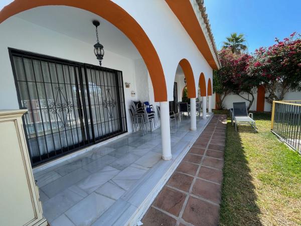 Casa o chalet independiente en Las Brisas, Marbella photo 1