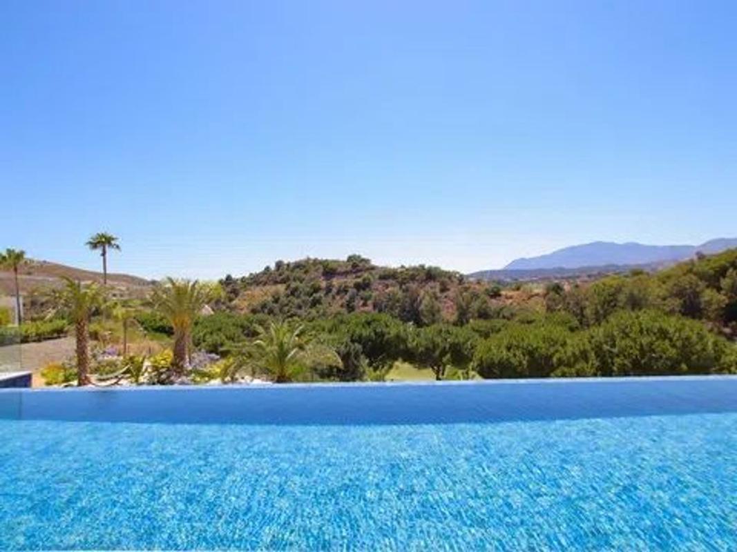 Properties for sale and rent in Spain photo 3