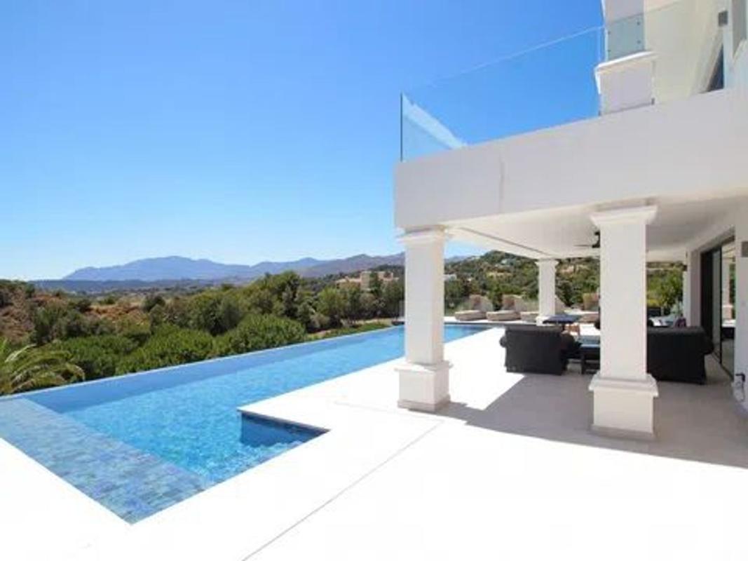 Properties for sale and rent in Spain photo 4