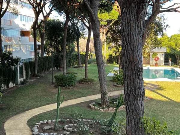 Продажа квартиры на Piso en Sitio de Calahonda, Mijas, Михас
photo 1