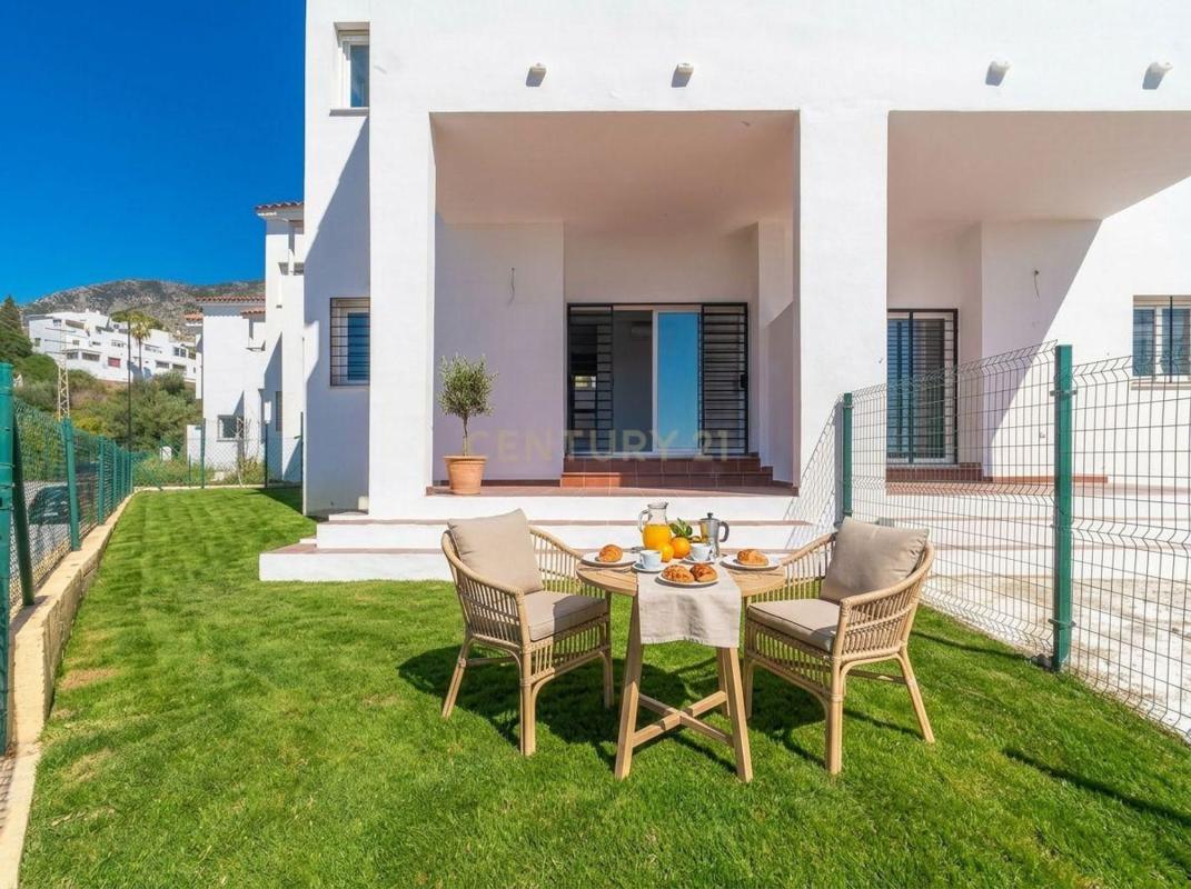 Properties for sale and rent in Spain photo 1