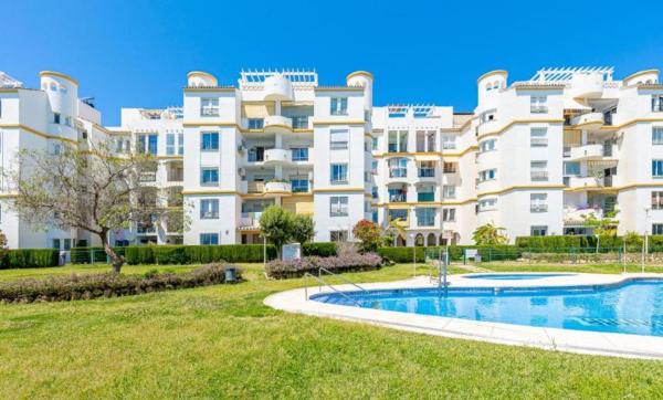 Sprzedaż mieszkania w Piso en Carretera Cádiz, 96, Hacienda Torrequebrada, Benalmádena, Benalmádena
thumbnail 2