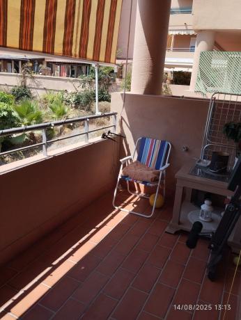 Sprzedaż mieszkania w Piso en Calle Bailaora Carmen Amaya, 11, El Palo, Málaga, Málaga
photo 1