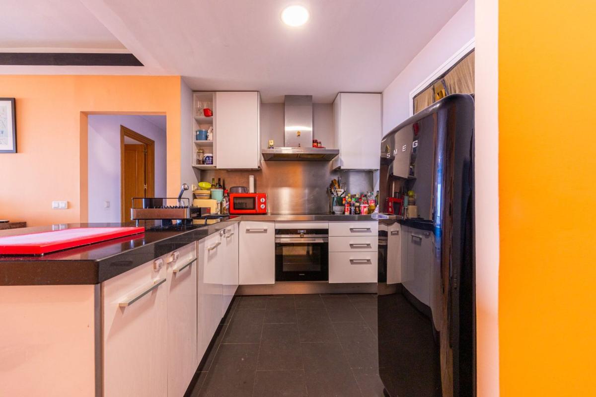 Sale of apartment in Piso en Sitio de Calahonda, Mijas, Mijas
 photo 4
