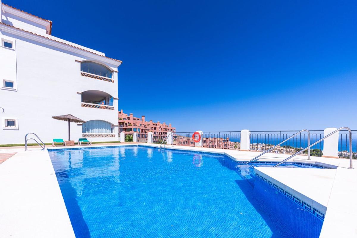 Sale of apartment in Piso en Sitio de Calahonda, Mijas, Mijas
 photo 5