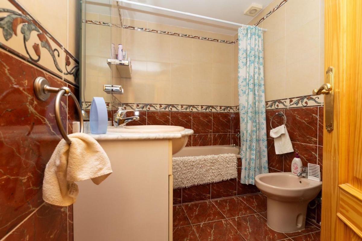 Sale of apartment in Piso en Playa de los Boliches, Fuengirola, Fuengirola
 photo 5