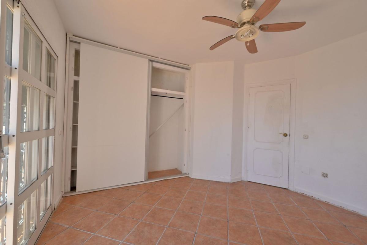Properties for sale and rent in Spain photo 4