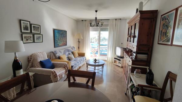 Sprzedaż mieszkania w Piso en Avenida del Carmen, 5, Puerto de Estepona, Estepona, Estepona
 photo 4