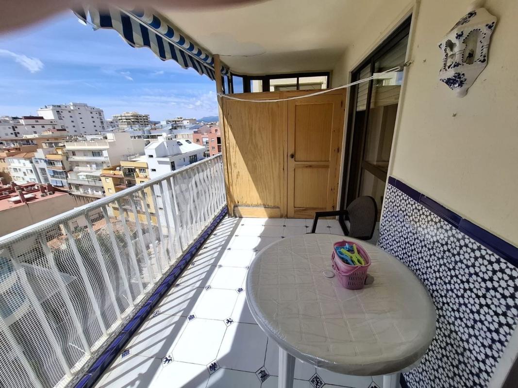 Venta de piso en Piso en Calle Martínez Catena, Zona Puerto Deportivo, Fuengirola, Fuengirola
photo 2