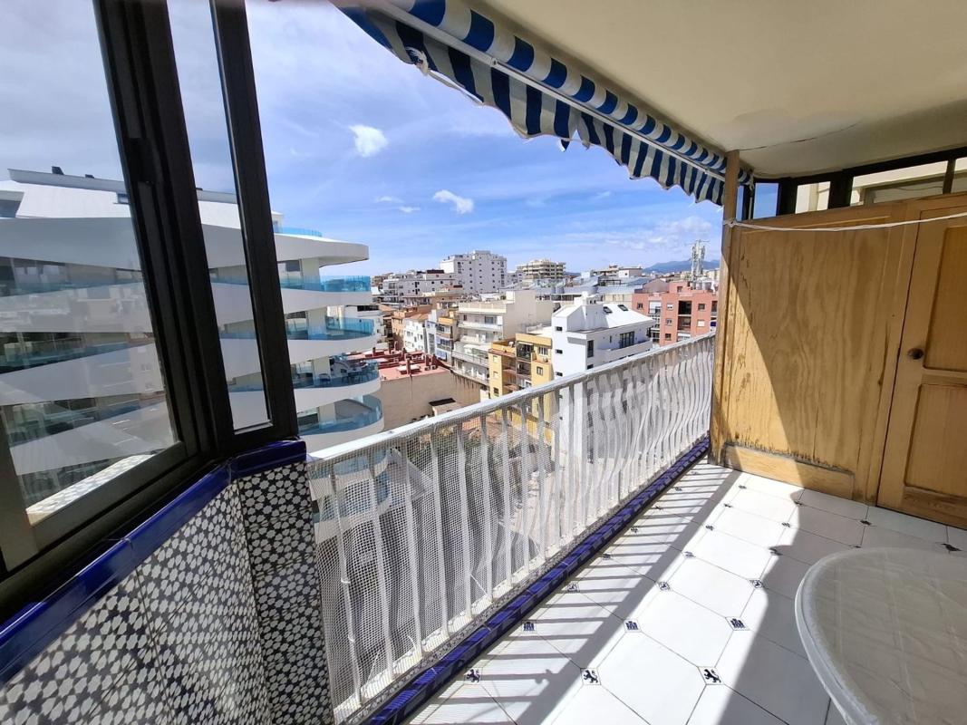 Venta de piso en Piso en Calle Martínez Catena, Zona Puerto Deportivo, Fuengirola, Fuengirola
photo 4