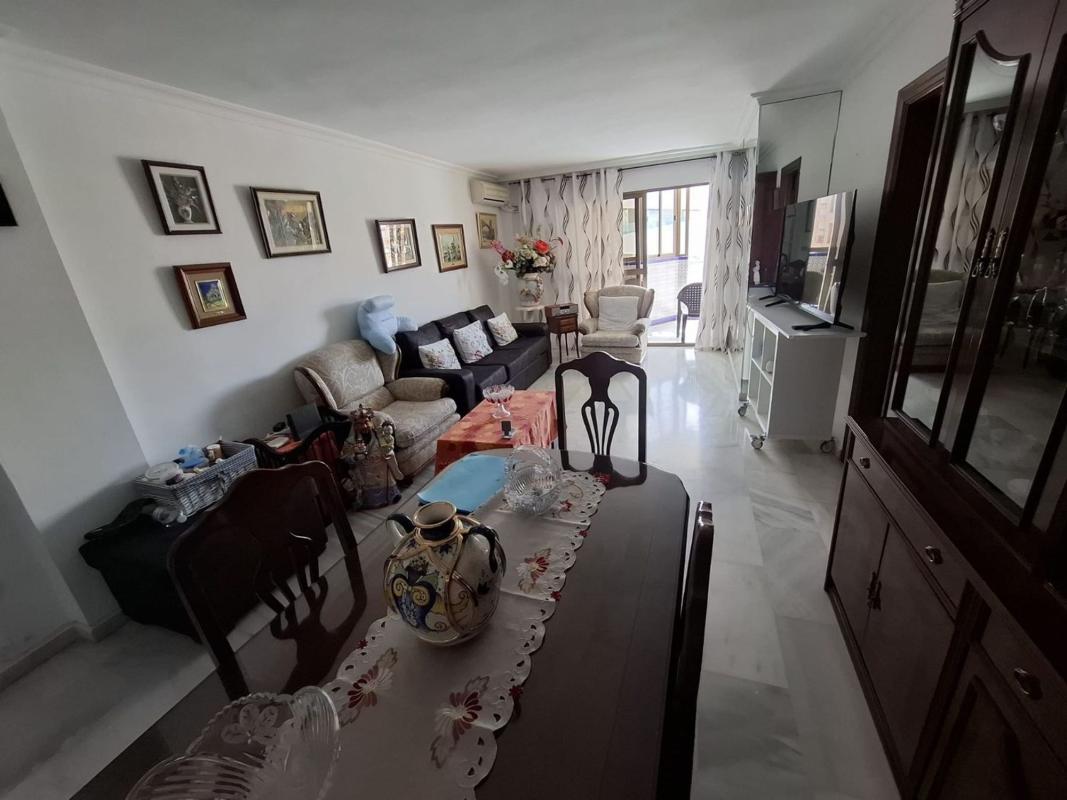 Venta de piso en Piso en Calle Martínez Catena, Zona Puerto Deportivo, Fuengirola, Fuengirola
photo 5