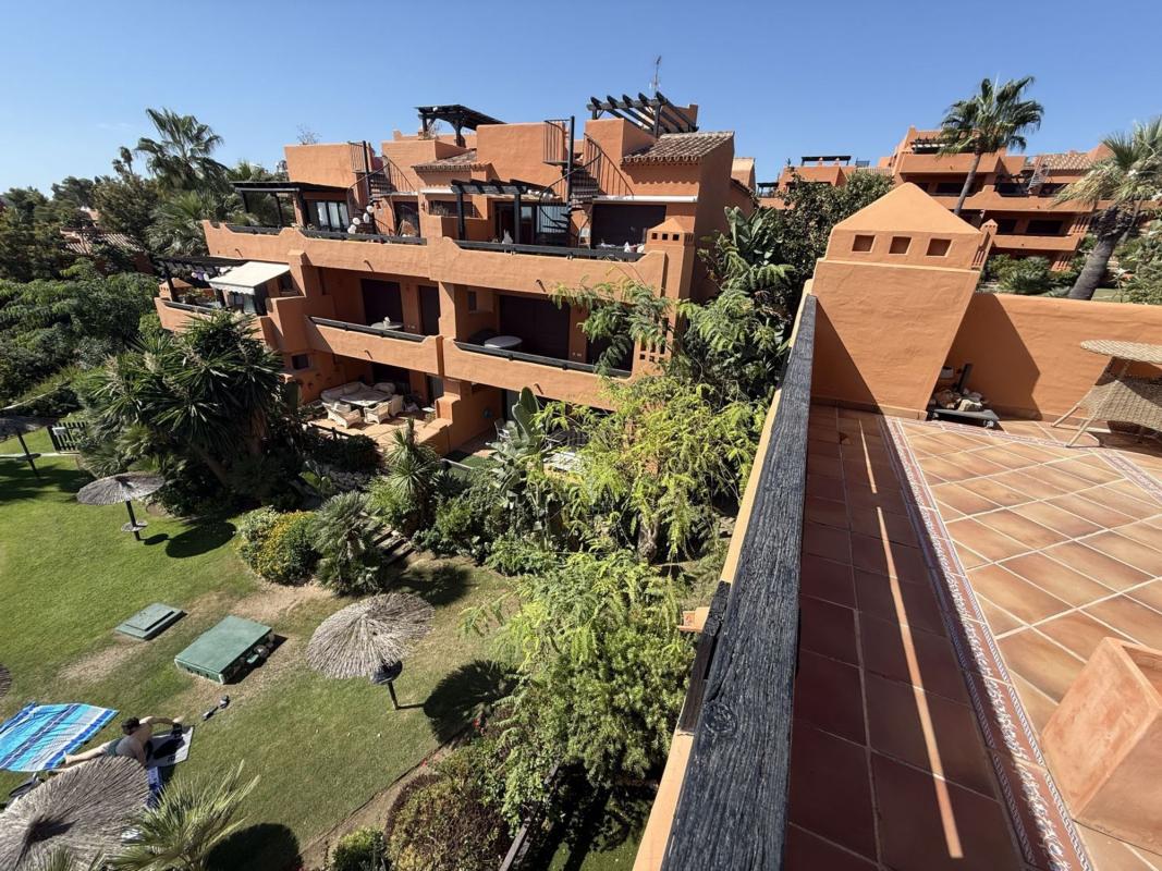 Продажа квартиры на Piso en A-7, 7, Bahía Dorada, Estepona, Эстепона
 photo 3