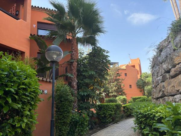 Продажа квартиры на Piso en A-7, 7, Bahía Dorada, Estepona, Эстепона
 photo 4