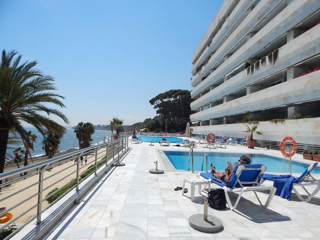 Sprzedaż mieszkania w Piso en Pepe Carleton-ur Merinas, 5, La Carolina-Guadalpín, Marbella, Marbella
 photo 2