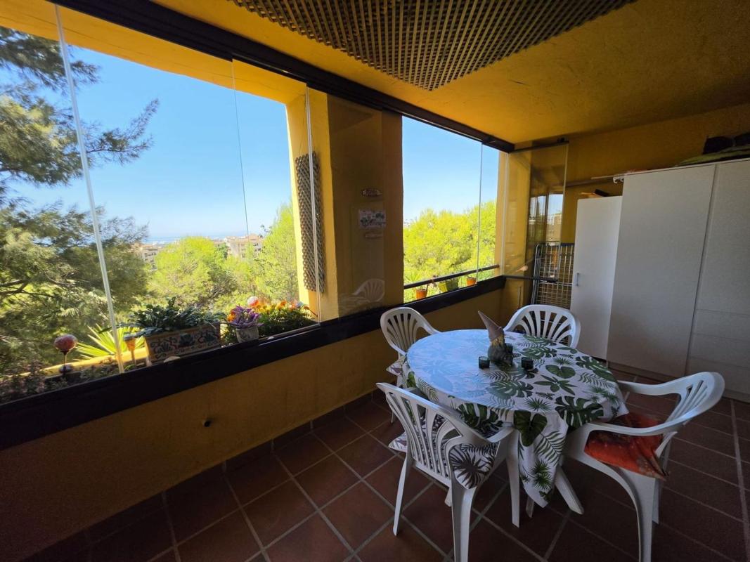 Sale of apartment in Piso en La Concha-Resina Golf, Estepona, Estepona
photo 5