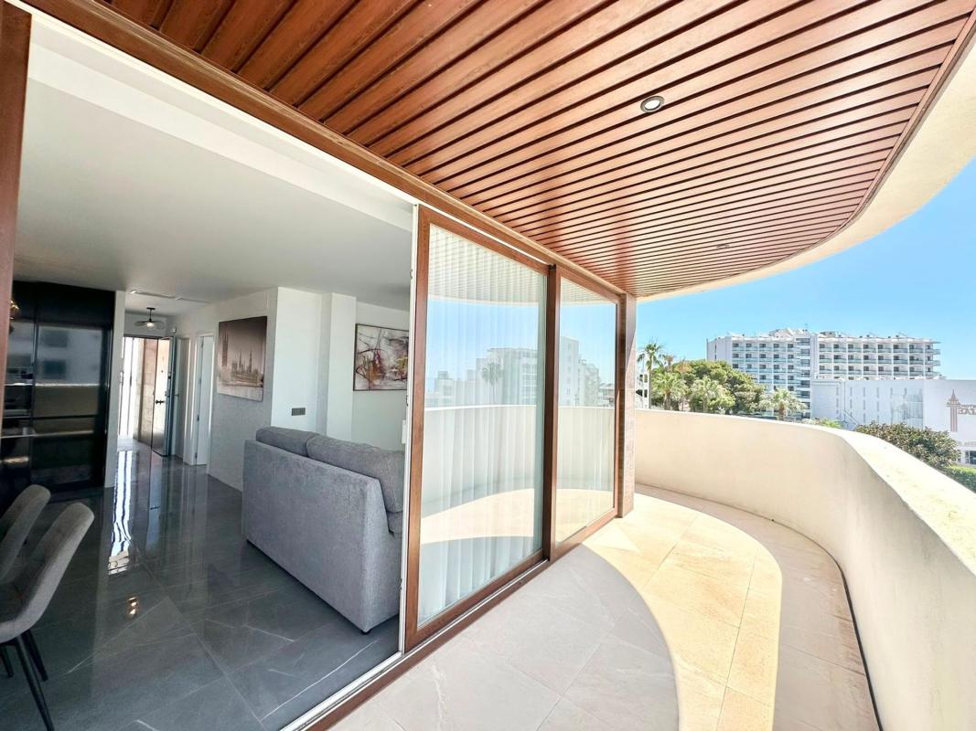 Sale of apartment in Piso en Avenida de los Abedules, Parque de la Paloma, Benalmádena, Benalmádena
photo 1