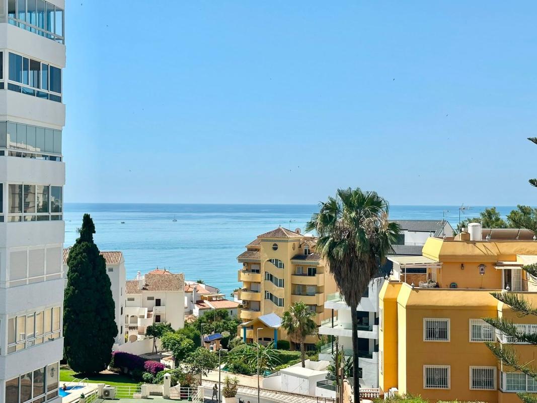 Sale of apartment in Piso en Avenida de los Abedules, Parque de la Paloma, Benalmádena, Benalmádena
photo 2