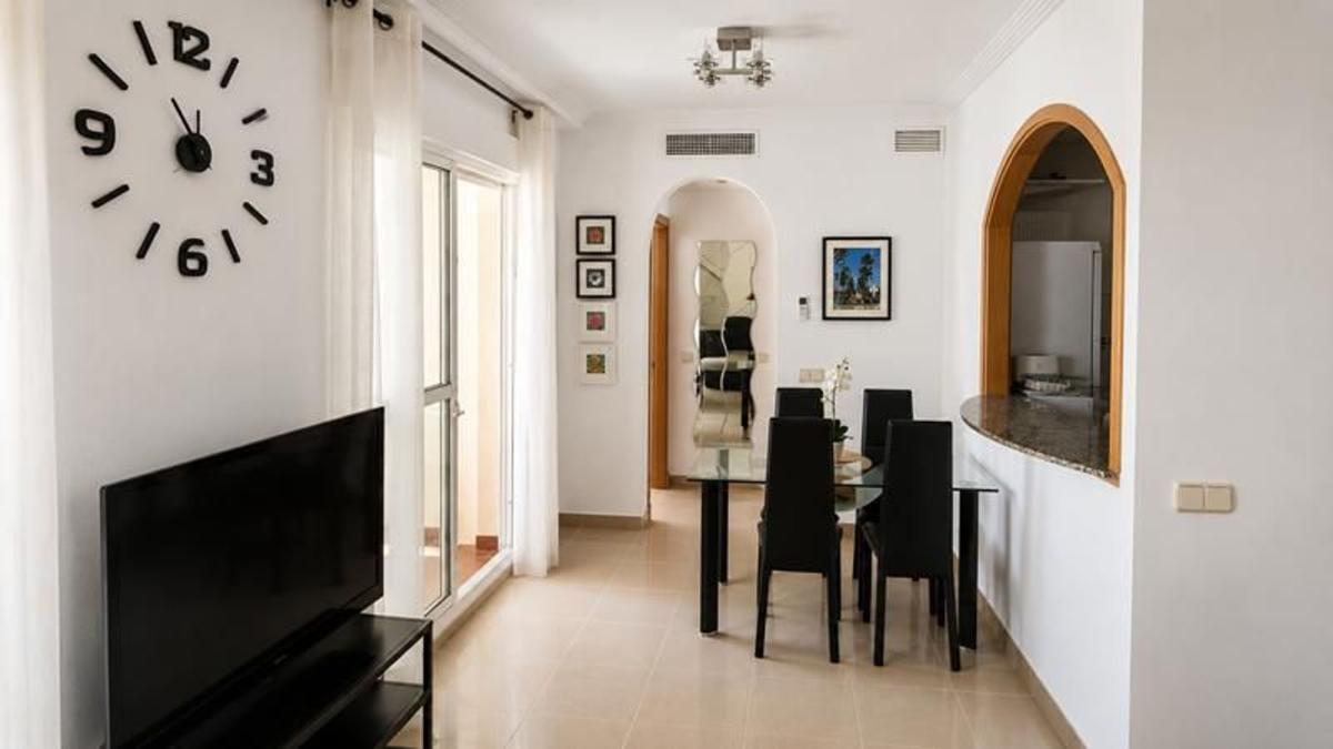 Sale of apartment in Piso en Avenida Andalucía, San Luis de Sabinillas, Manilva, Manilva
photo 1