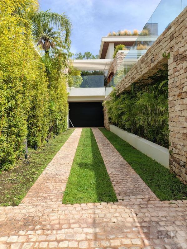 Sale of independent chalet in Casa o chalet en Nueva Andalucía, Marbella, Marbella
 photo 2