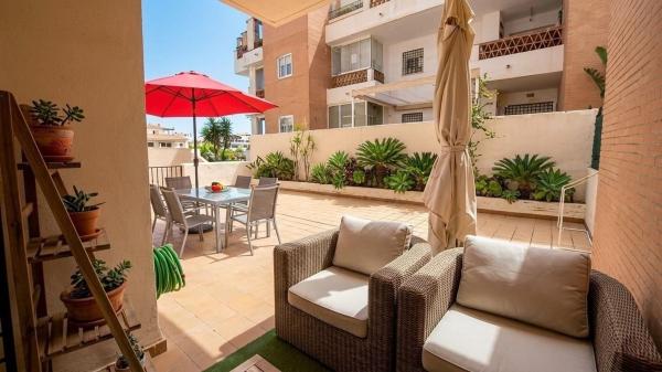 Sale of flat in Piso en Calle Helios, Montealto, Benalmádena, Benalmádena
 photo 2
