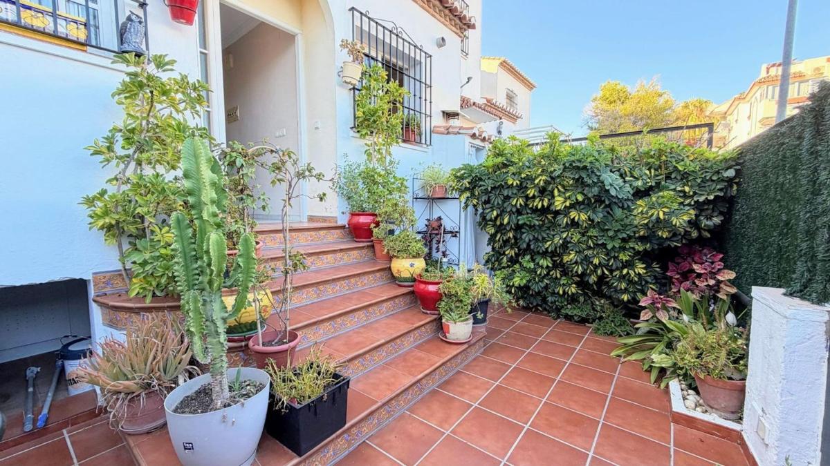 Properties for sale and rent in Spain photo 1