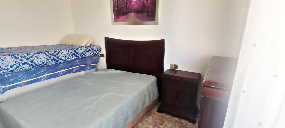 Venta de piso en Piso en Camino de Coín, Centro Ciudad, Fuengirola, Fuengirola
photo 4