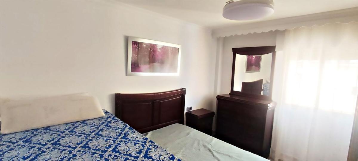 Venta de piso en Piso en Camino de Coín, Centro Ciudad, Fuengirola, Fuengirola
photo 5