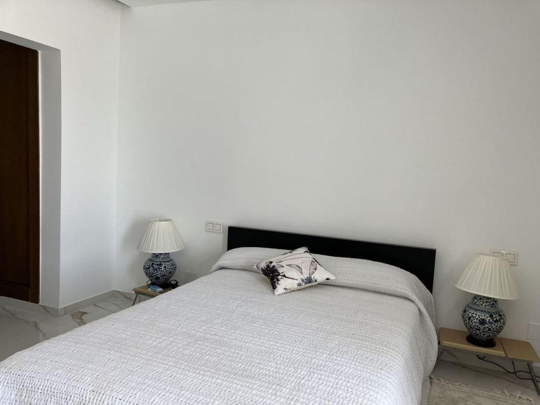 Недвижимость на продажу и в аренду в Испании photo 4