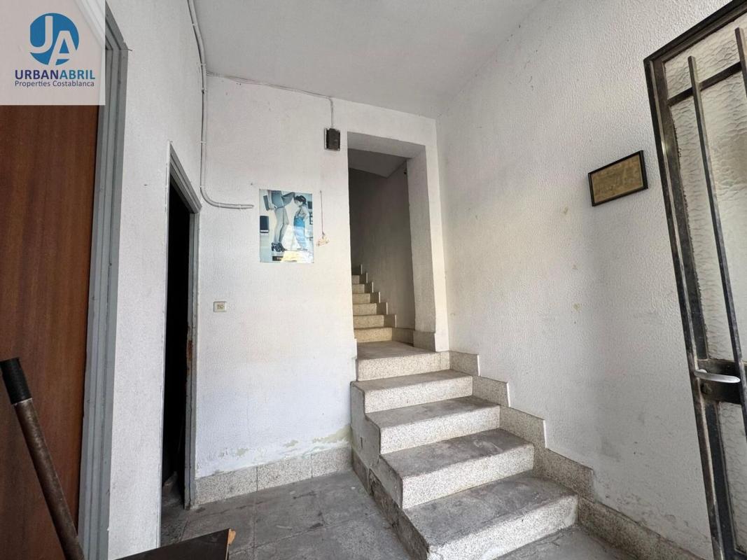 Edificio Residencial de 312m2 en venta en Elda photo 5