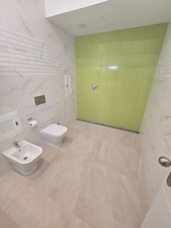 Здание Жилой площадью 190м2 на продажу в Аликанте / Алакант photo 5