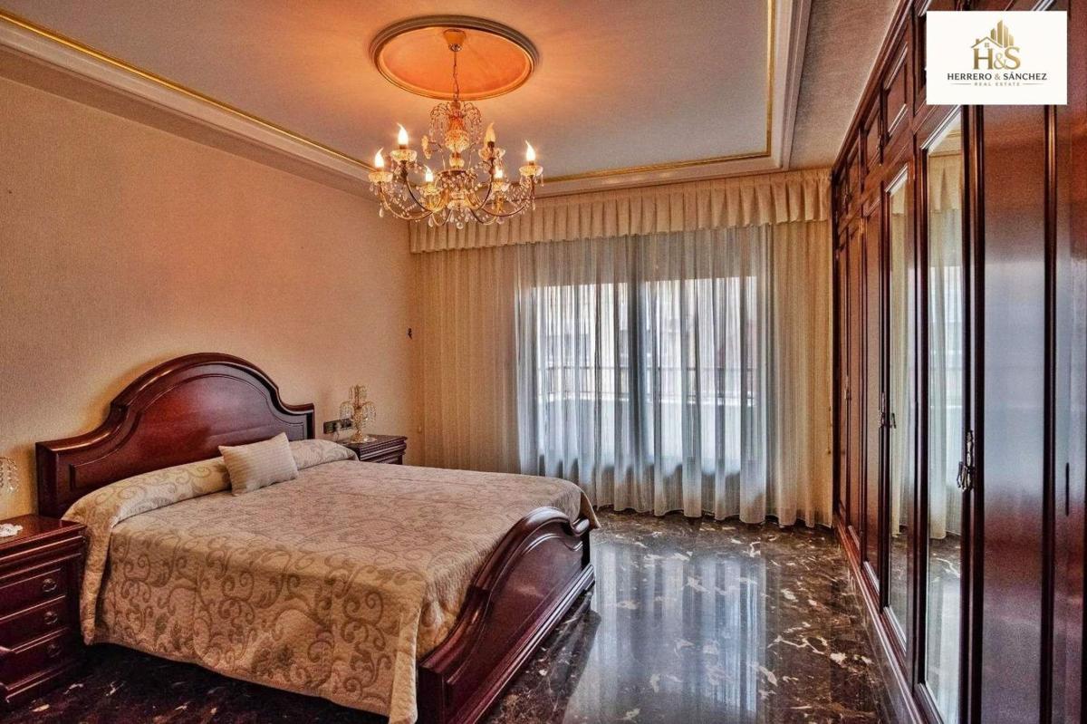 Здание Жилой площадью 782м2 на продажу в Новельда photo 4