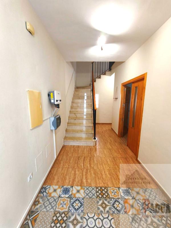 Properties for sale and rent in Spain photo 2