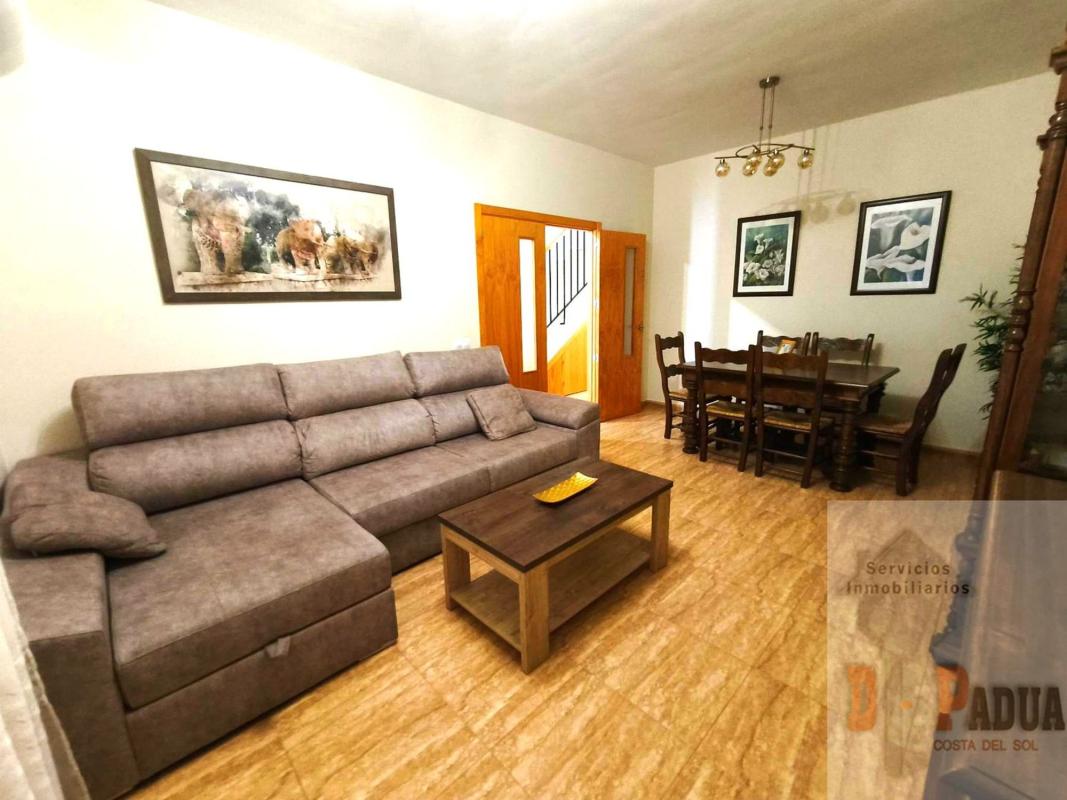 Properties for sale and rent in Spain photo 4