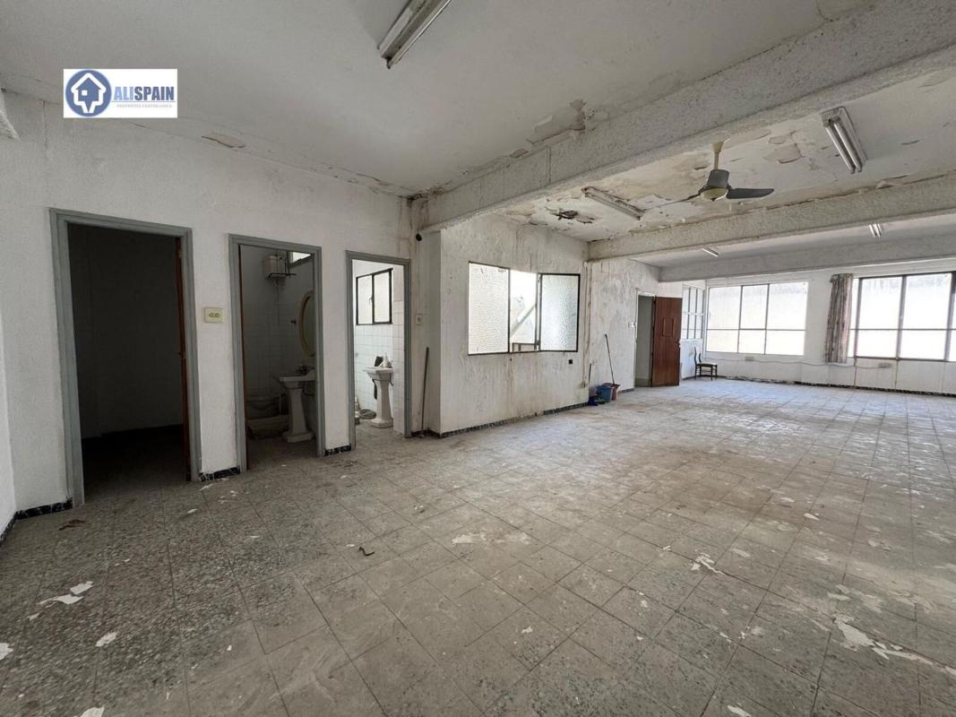 Здание Жилой площадью 312м2 на продажу в Эльда photo 5
