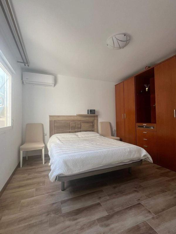 Здание Жилой площадью 303м2 на продажу в Аликанте / Алакант photo 3