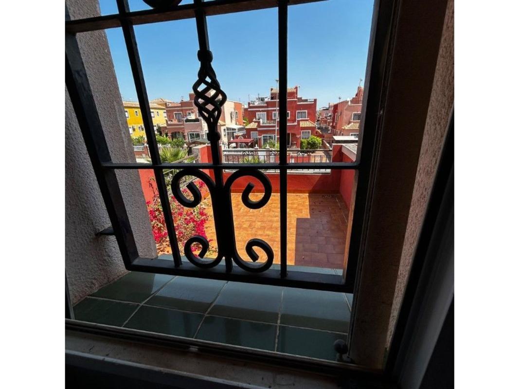 Propiedades en venta y alquiler en España photo 5