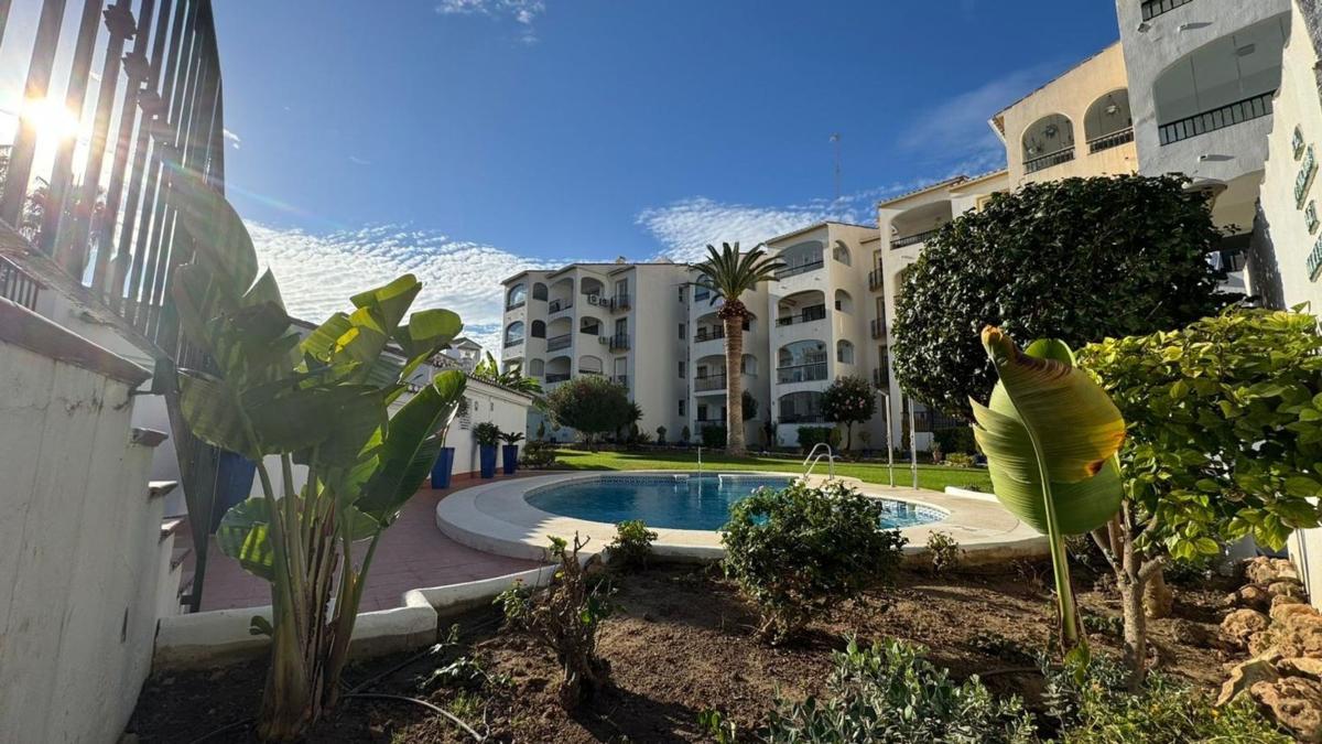 Sprzedaż mieszkania w Piso en Calle Puerto Real, 39, La Carihuela - Los Nidos, Torremolinos, Torremolinos
 photo 2