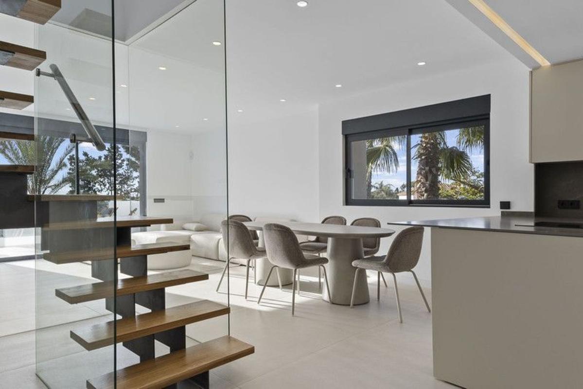 Duplex sale in Dúplex en Calle Quintana, 31, Paraiso-Barronal, Estepona, Estepona photo 1