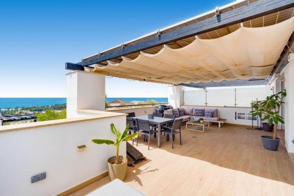 Дуплекс на продажу в Dúplex en Calle Bogey, 1, Bahía de Marbella, Marbella, Марбелла photo 1