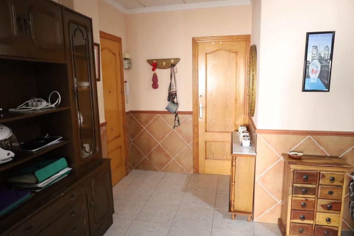 Sprzedaż mieszkania w Piso en Centro, Mutxamel, Mutxamel
photo 2