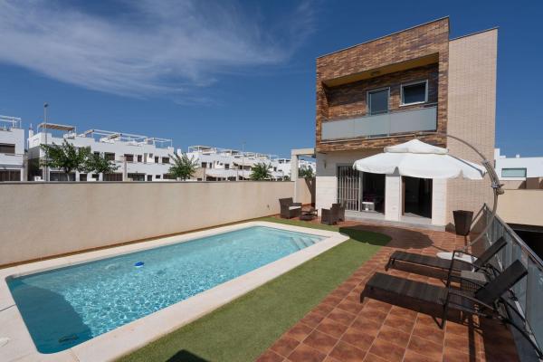 Casa o chalet independiente en Avenida Costa Blanca, Torre de la Horadada, Pilar de la Horadada photo 1