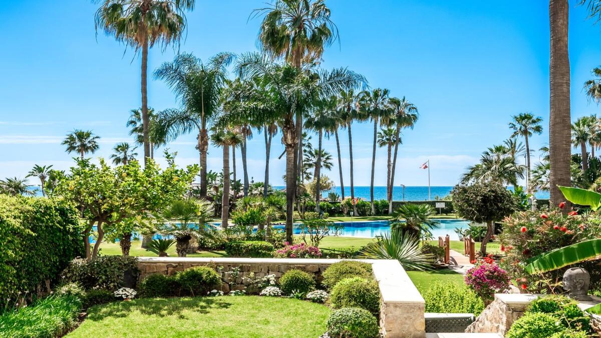 Sale of apartment in Piso en Los Granados-playas Españ, Puerto Banús, Marbella, Marbella
photo 1