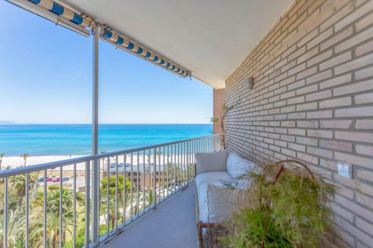 Продажа квартиры на Piso en Calle de Montgomit, Playa Muchavista, El Campello, Эль Кампельо
 photo 3