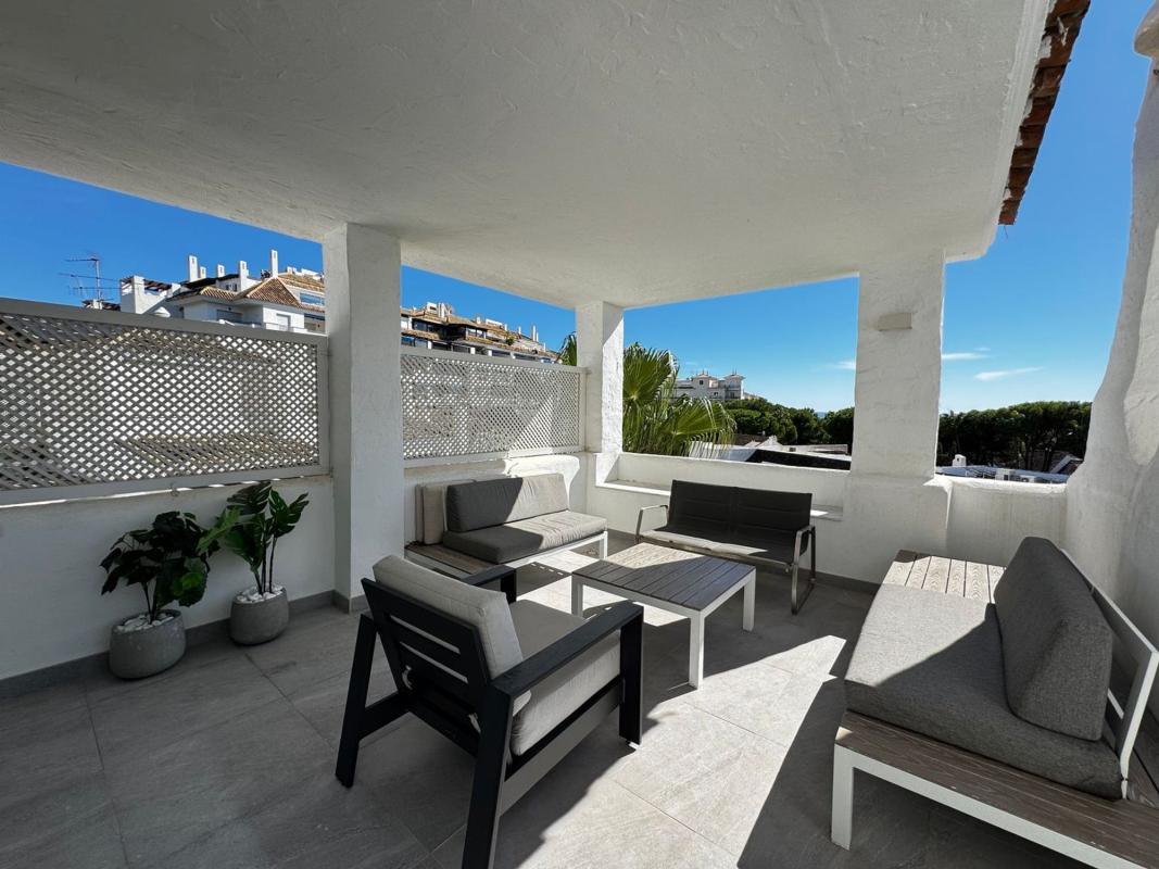 Duplex sale in Dúplex en Urbanización Vila Marina, Puerto Banús, Marbella, Marbella photo 1