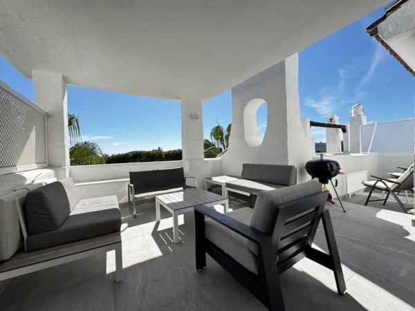 Duplex for sale on Dúplex en Urbanización n Andal Marina, 5, Puerto Banús, Marbella, Marbella photo 1