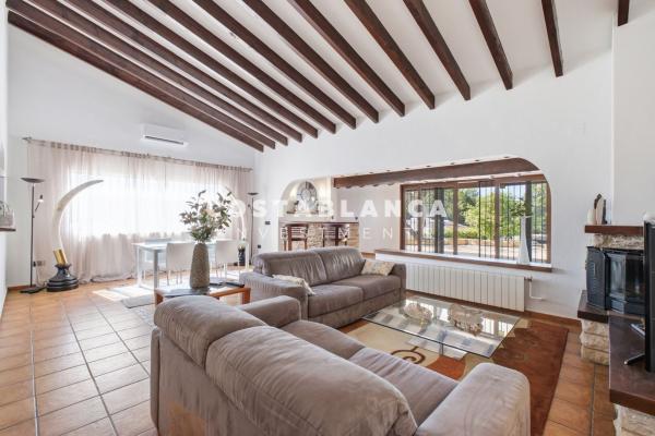 Independent chalet for sale in Casa o chalet en Calle Castanyers Bh, Barranco Hondo, La Nucia, La Nucia
 photo 4