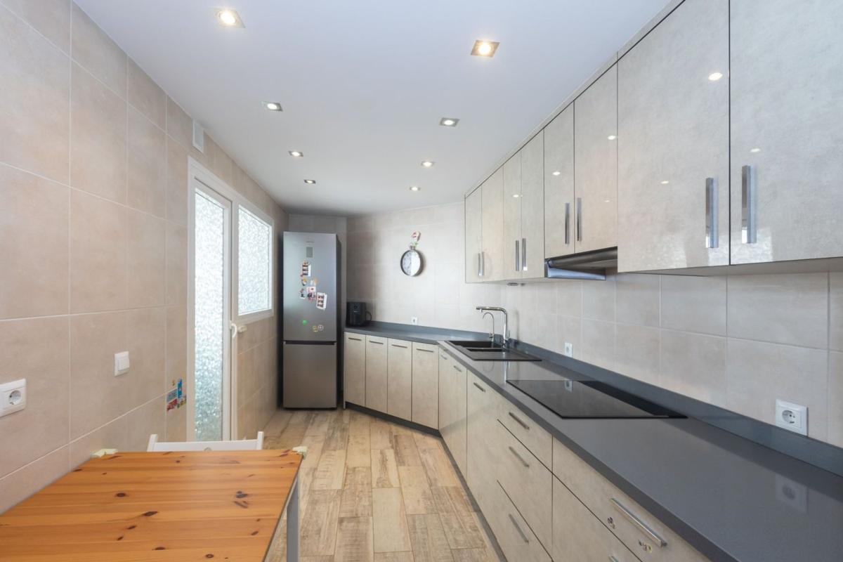 Venta de piso en Piso en Calle 02c Nva Andaluc, Rodeo Alto-Guadaiza-La Campana, Marbella, Marbella
photo 4