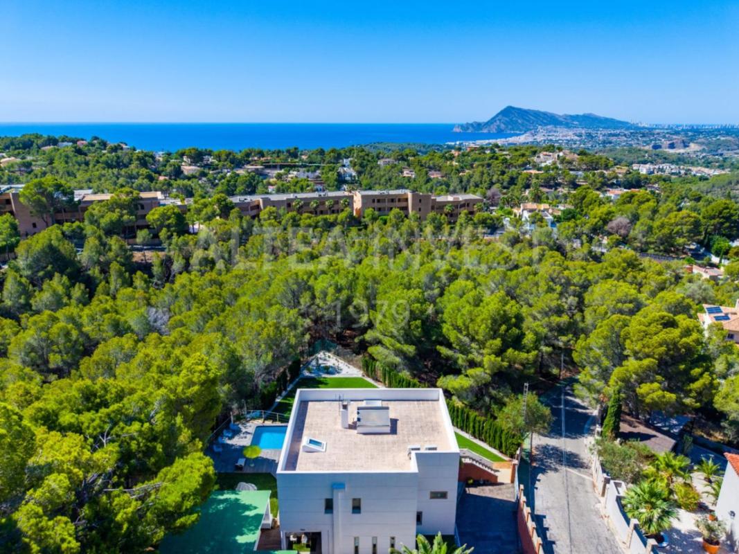 Sale of independent chalet in Casa o chalet en Altea la Vella, Altea, Altea
photo 3